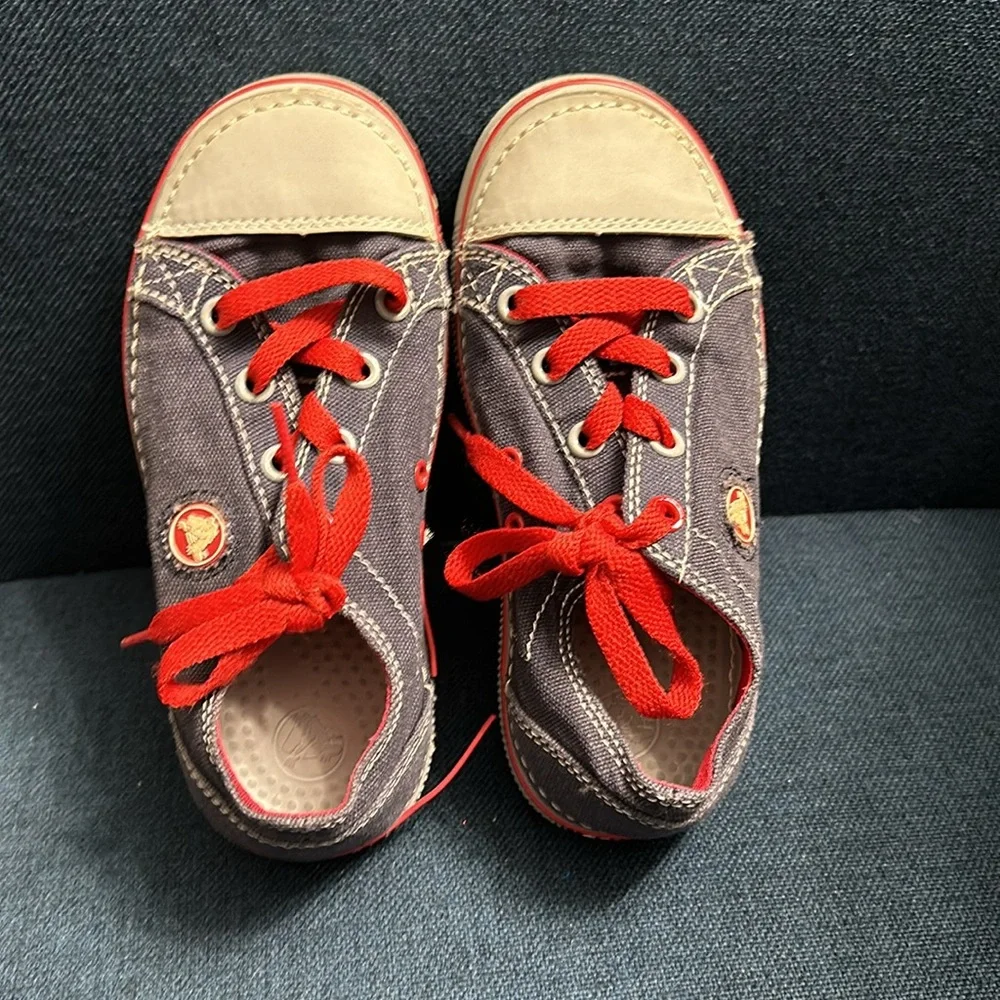 Boys canvas crocs size 13 - Picture 8 of 8